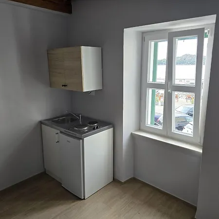 La Vie Seaside Residences דירה