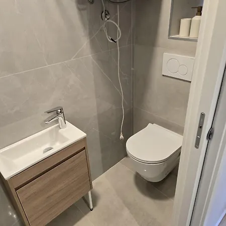 La Vie Seaside Residences Apartment *