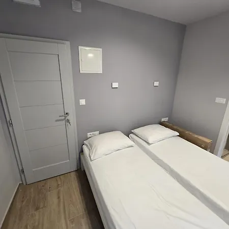 La Vie Seaside Residences Apartment *