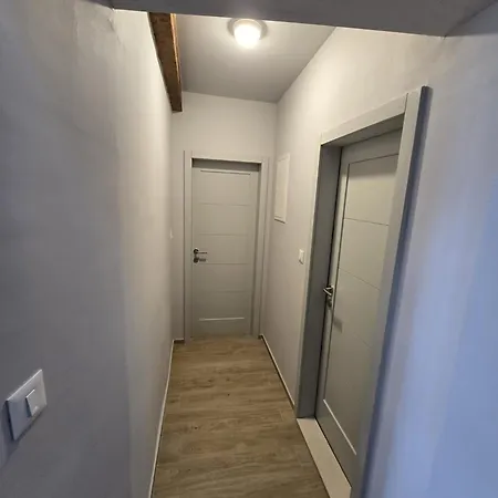 La Vie Seaside Residences Apartment *