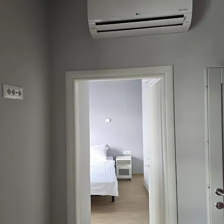 La Vie Seaside Residences Apartment *