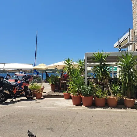 La Vie Seaside Residences * Шибеник