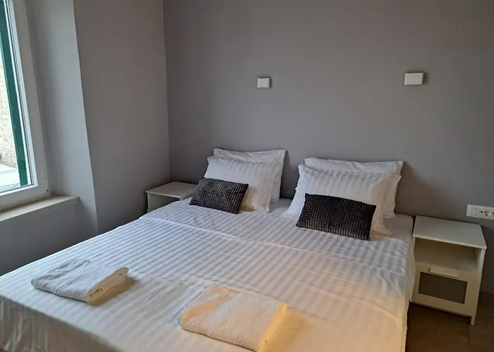 La Vie Seaside Residences Шибеник